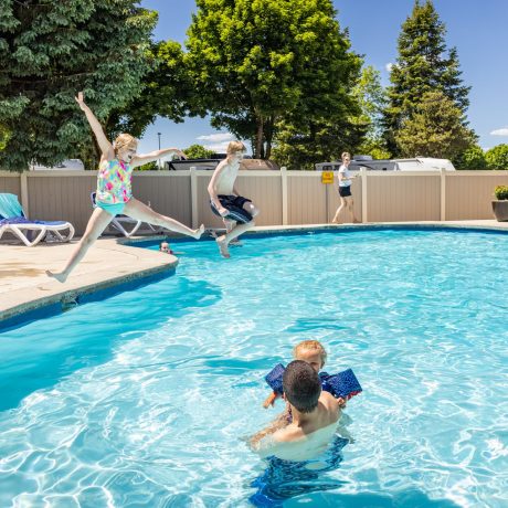 Pool at Spokane KOA Journey